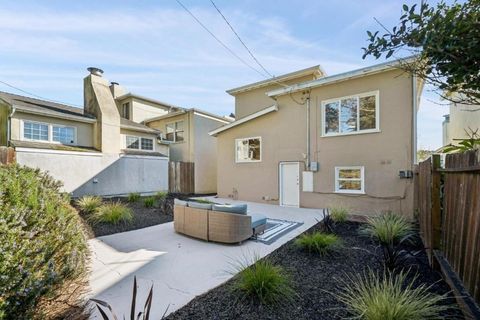 Tiny photo for 38 Wilshire Avenue, Daly City, CA 94015 (MLS # ML82037613)