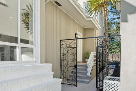 Tiny photo for 38 Wilshire Avenue, Daly City, CA 94015 (MLS # ML82037613)