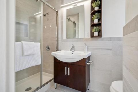 Tiny photo for 38 Wilshire Avenue, Daly City, CA 94015 (MLS # ML82037613)