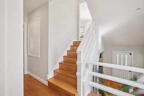 Tiny photo for 38 Wilshire Avenue, Daly City, CA 94015 (MLS # ML82037613)