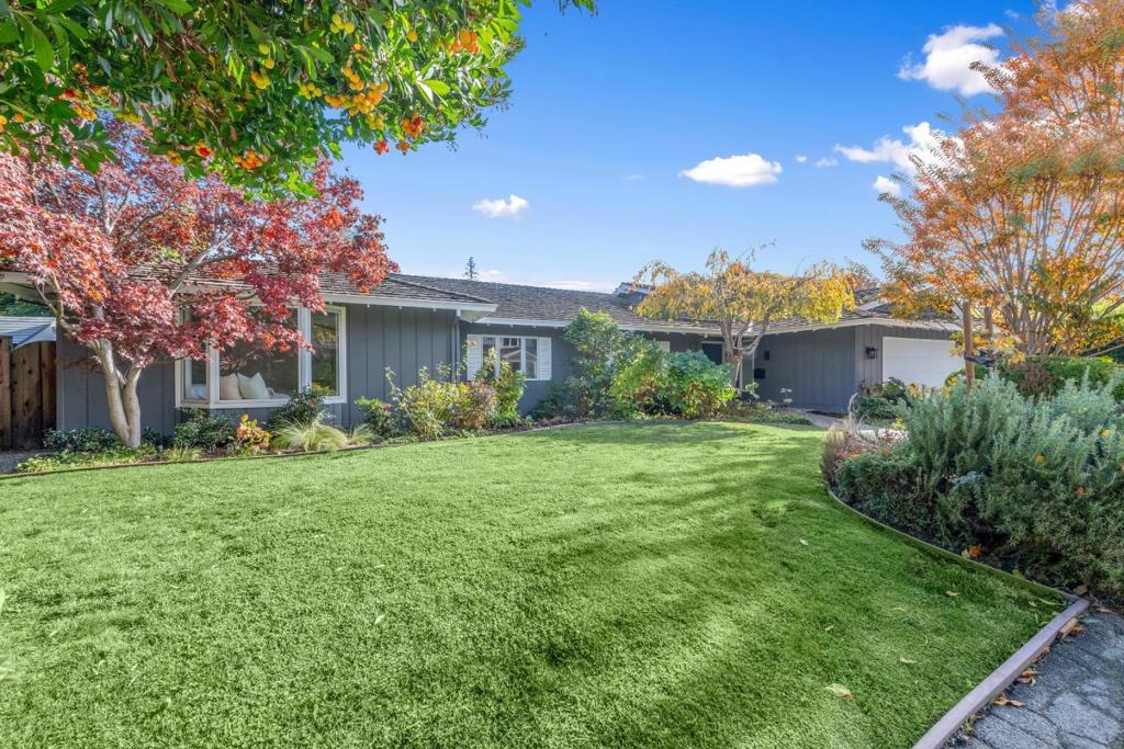 1360 Hillview Drive