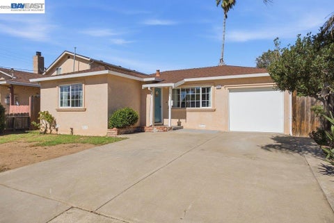 Photo of 33612 8Th St ST, Union City, CA 94587 (MLS # 41147920)