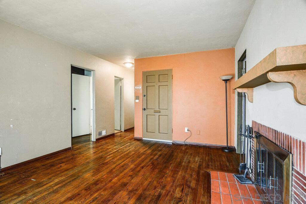 4750 Vista St.