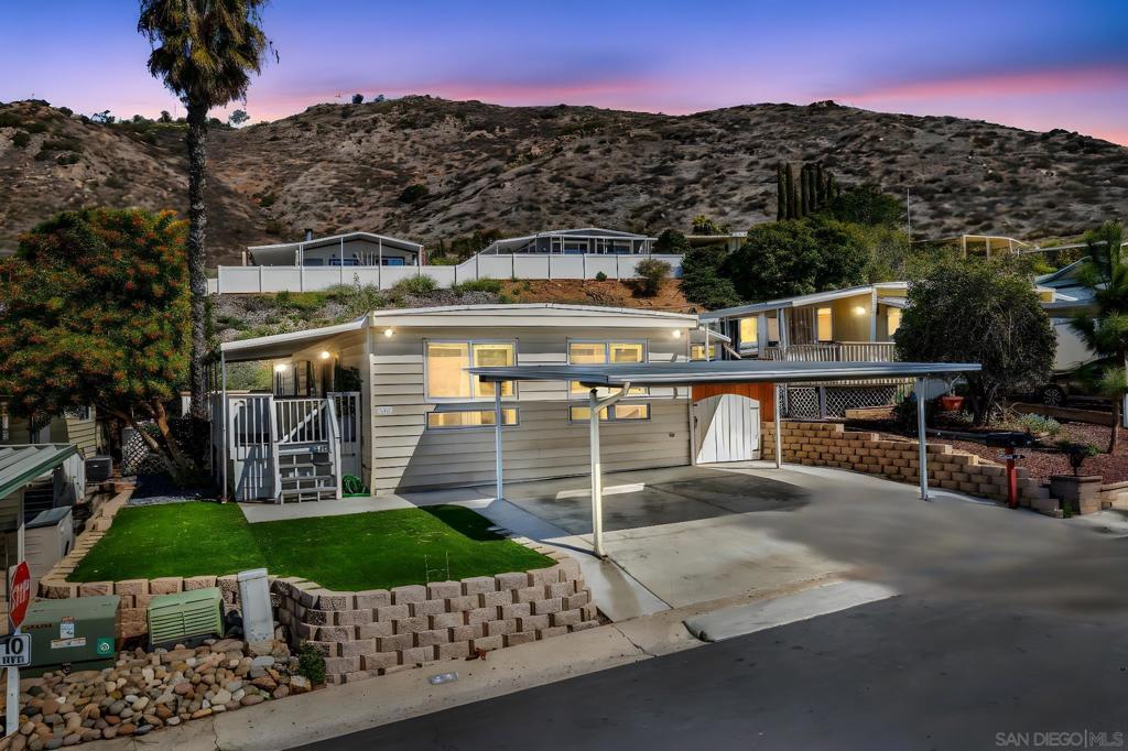 1120 Pepper Dr 25