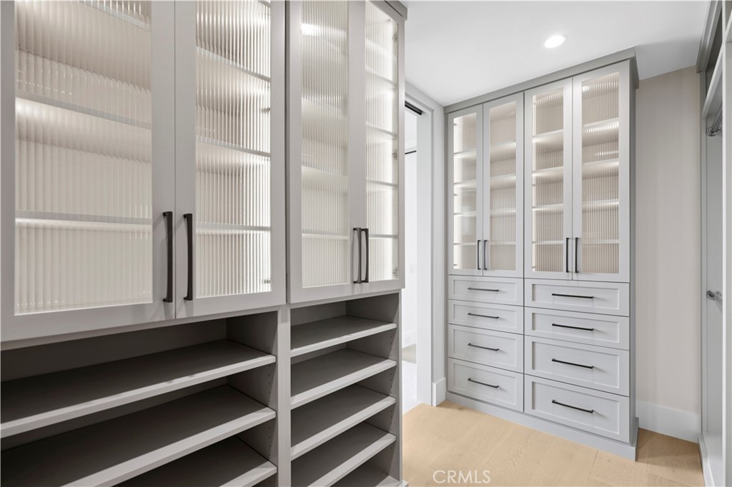 Corona del Mar North of PCH (CNHW) - Residential