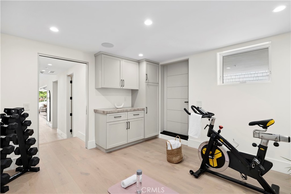 Corona del Mar North of PCH (CNHW) - Residential