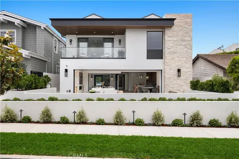 516 Larkspur Avenue, Corona Del Mar, CA 92625 - MLS#: NP25153049