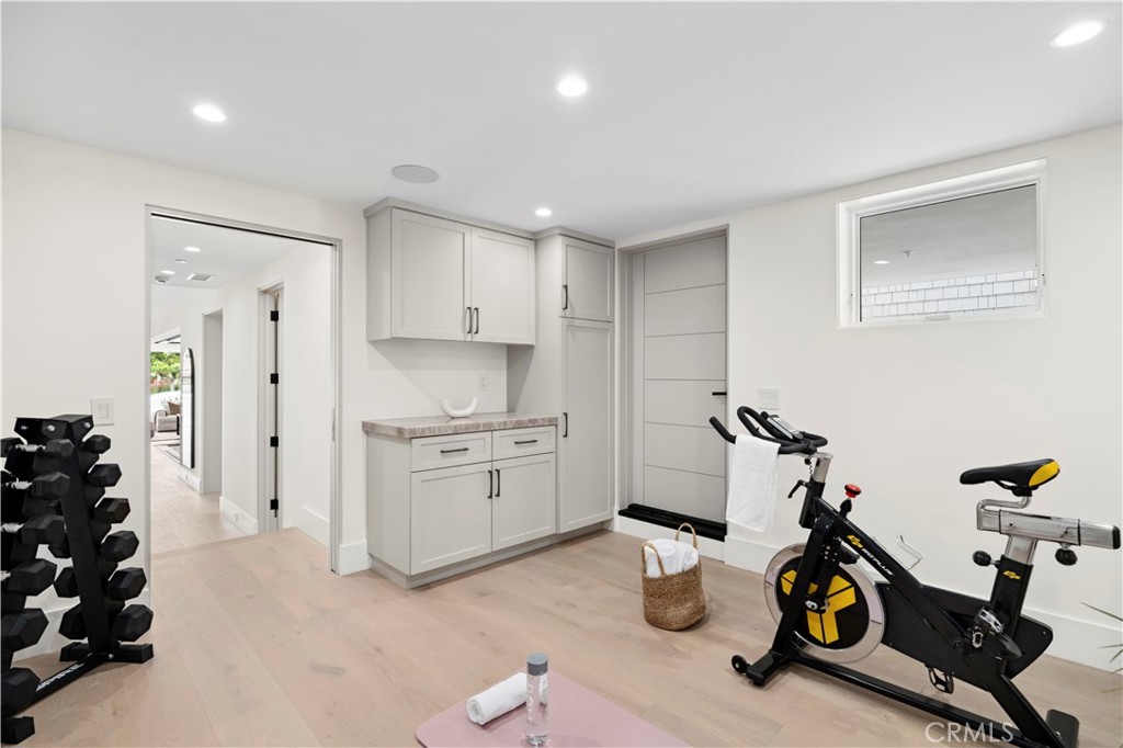 Corona del Mar North of PCH (CNHW) - Residential