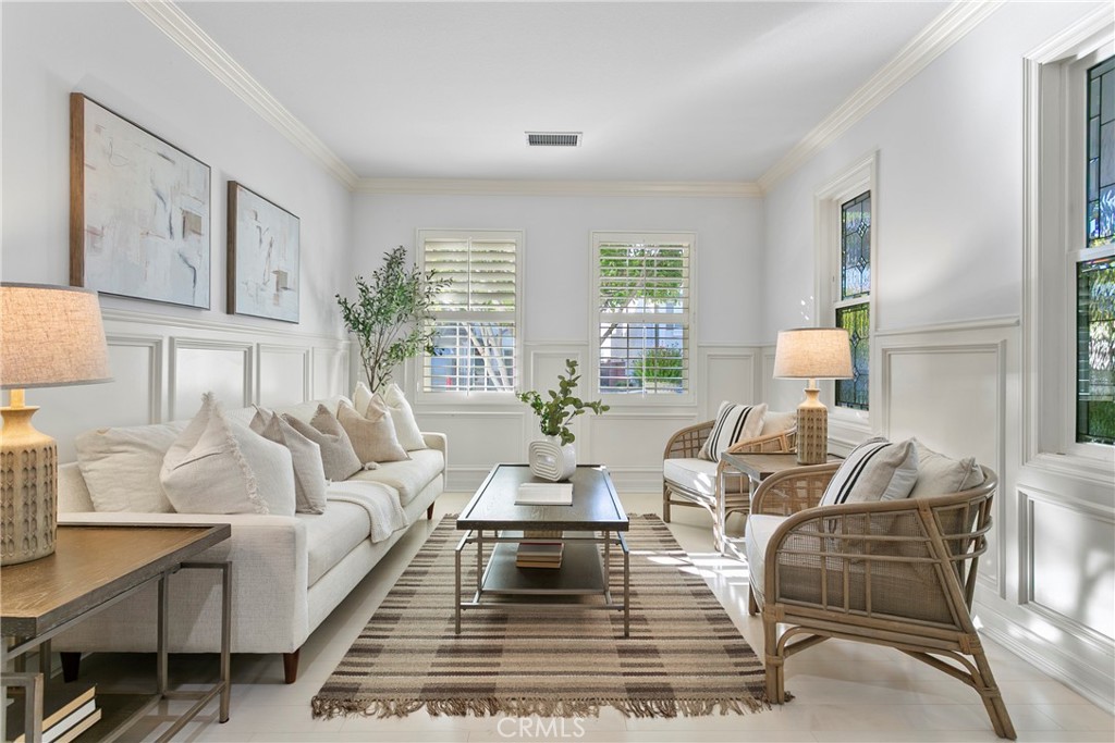 8 Scarlet Maple Drive