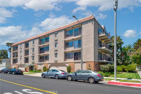 Photo of 191 Kennebec AVE #302, Long Beach, CA 90803 (MLS # OC26148159)