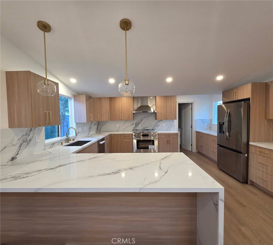 11158 Orion Ave