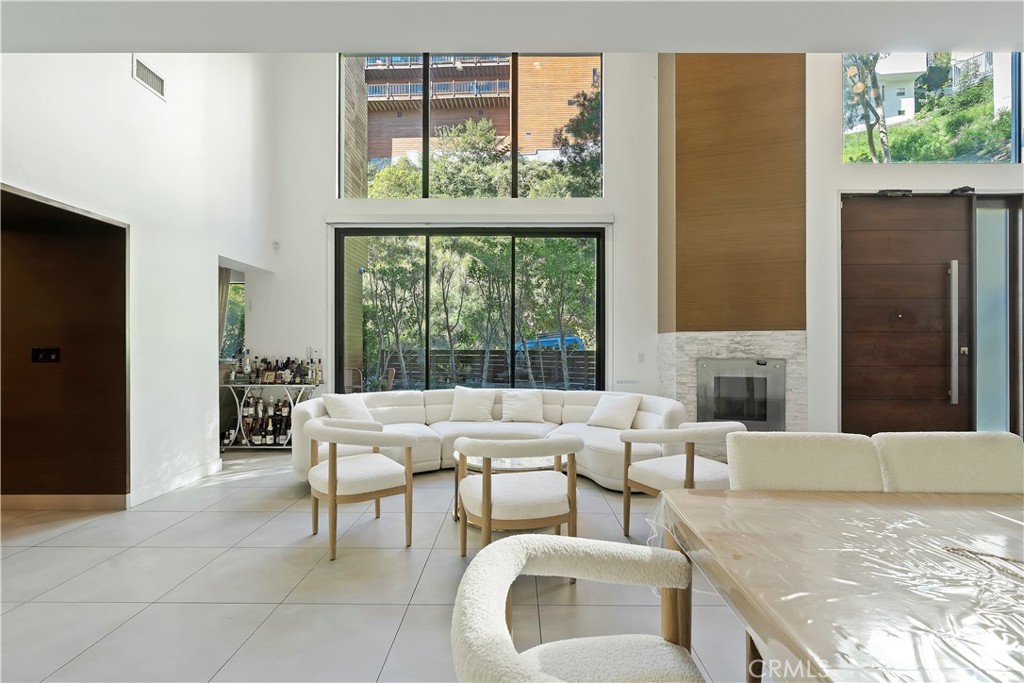 1414 Dawnridge Drive