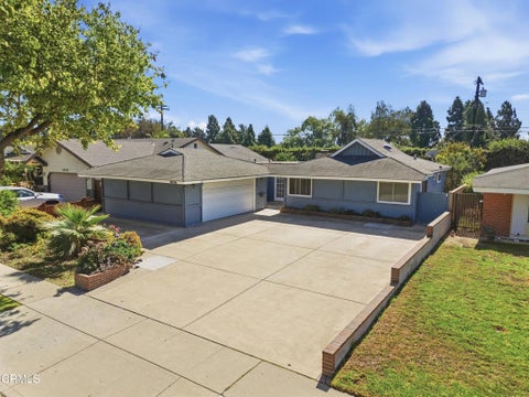 Tiny photo for 5404 Lafayette Street, Ventura, CA 93003 (MLS # V1-39166)