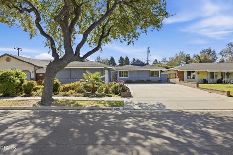 Photo of 5404 Lafayette Street, Ventura, CA 93003 (MLS # V1-39166)