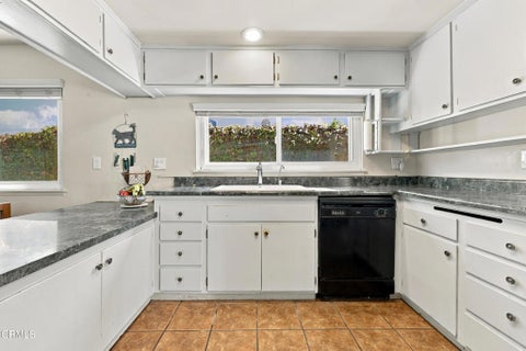 Tiny photo for 5404 Lafayette Street, Ventura, CA 93003 (MLS # V1-39166)