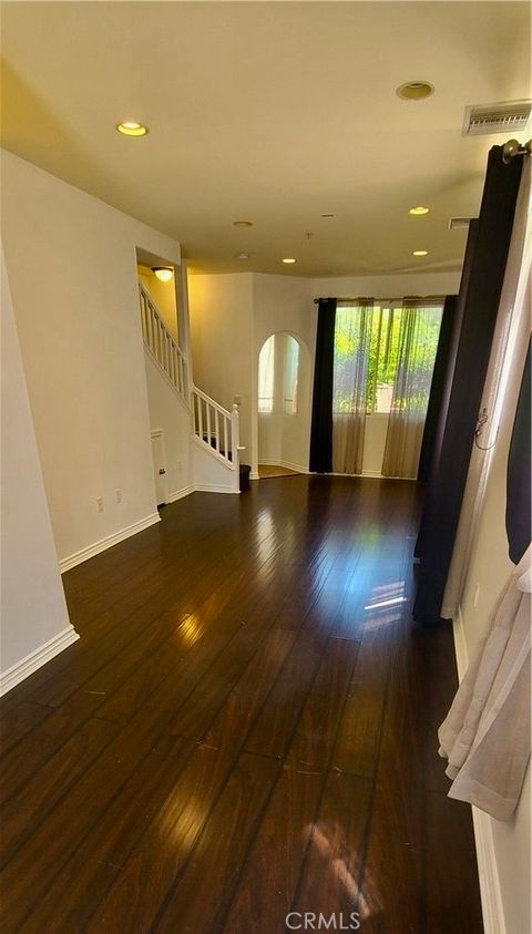 1500 Pine Avenue 19 Long Beach CA 90813