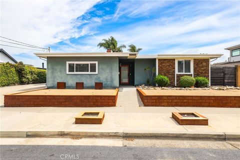 Photo of 33232 Big Sur St, Dana Point, CA 92629 (MLS # OC26086966)