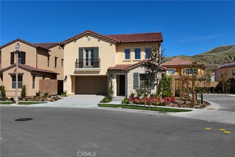 149 Somera Irvine CA 92602