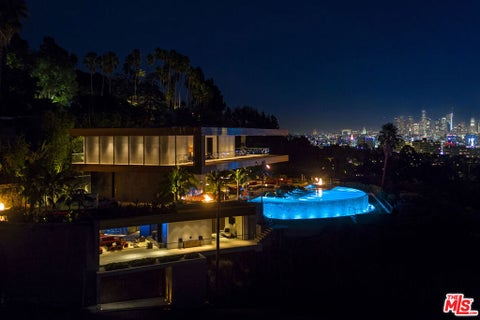 Photo of 1894 N Stanley Avenue, Los Angeles, CA 90046 (MLS # 26876491)