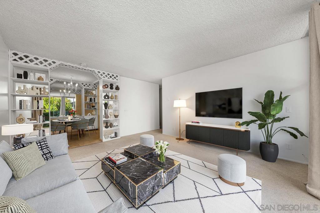 2510 Torrey Pines 212