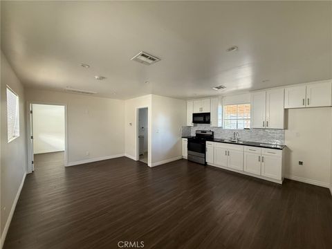 Photo of 7053 Lindley, Reseda, CA 91335 (MLS # BB26014622)