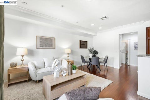 Photo of 54 Parc Place Dr DR, Milpitas, CA 95035 (MLS # 41144996)