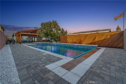 11432 Elizabeth Street Norwalk CA 90650