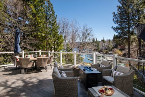 Photo of 27589 W Shore Road, Lake Arrowhead, CA 92352 (MLS # IG26126229)