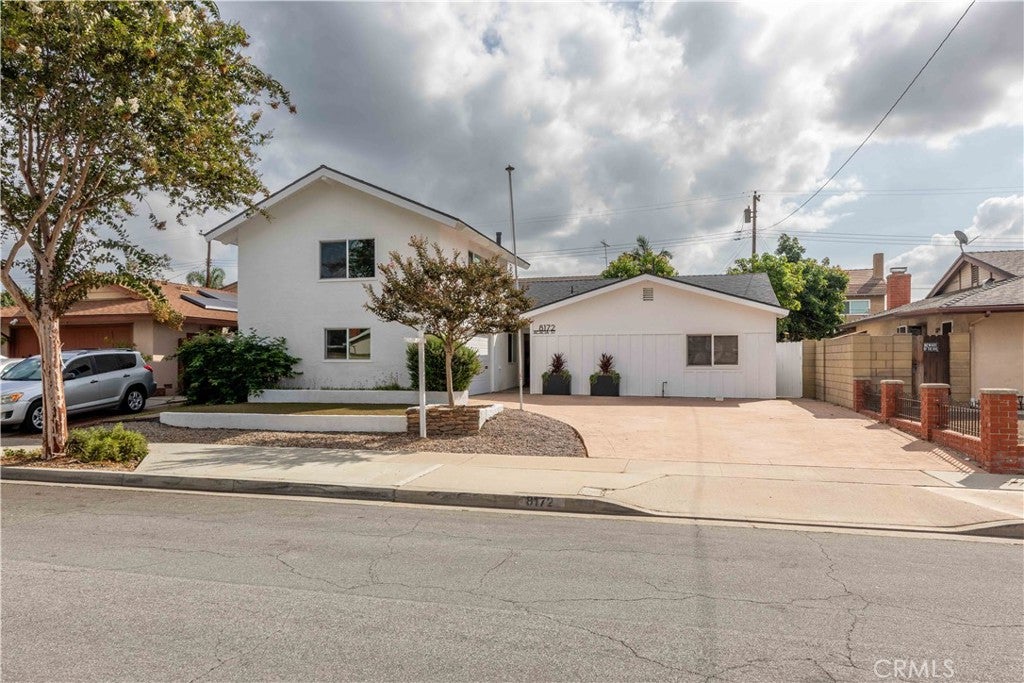 8172 Acacia Street