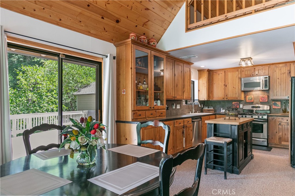 841 Cottage Grove Road