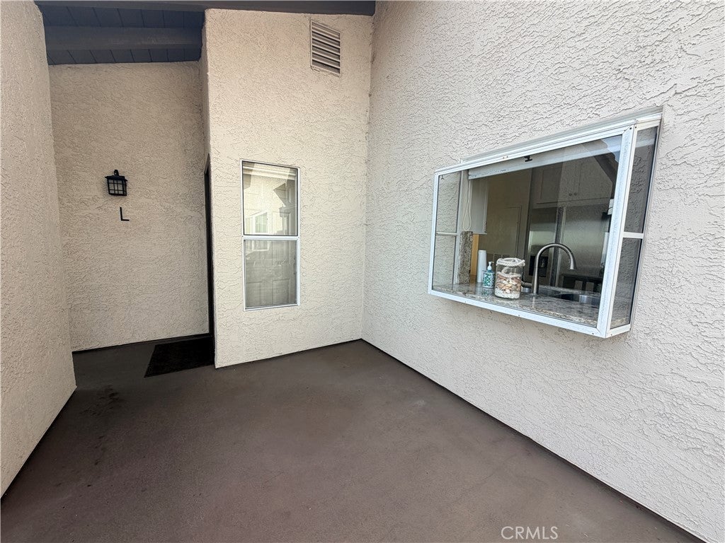 48 Corniche Drive L