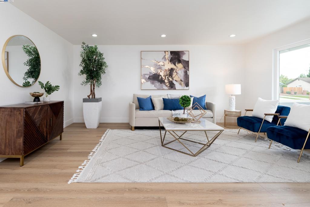 MURIETTA - Residential