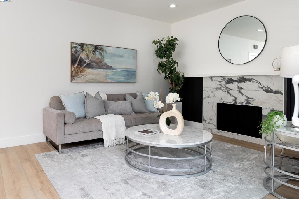 MURIETTA - Residential
