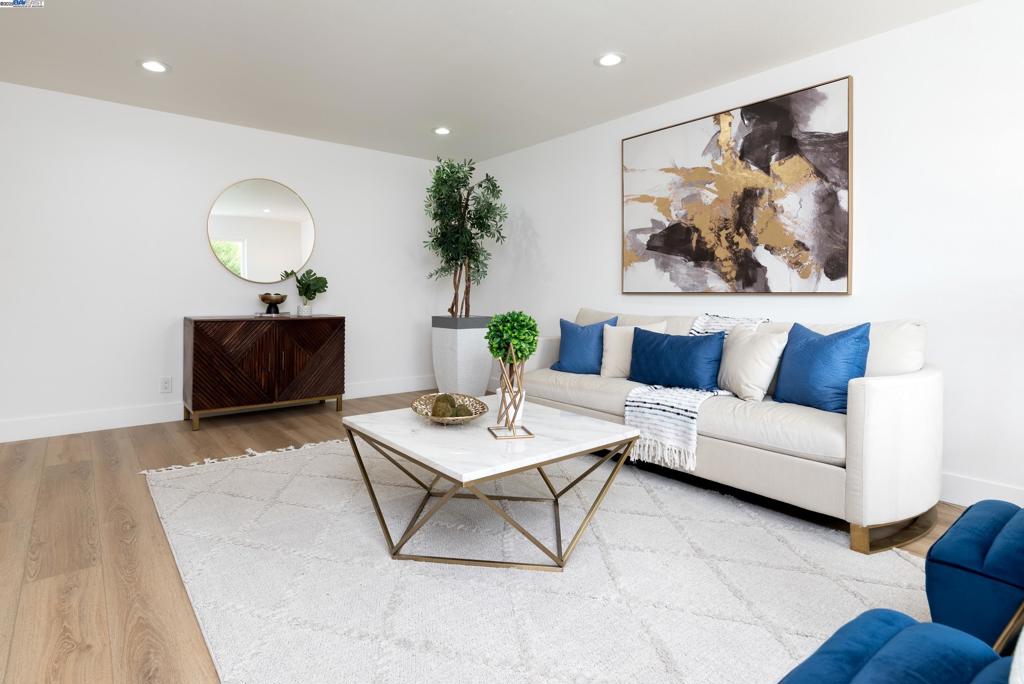 MURIETTA - Residential