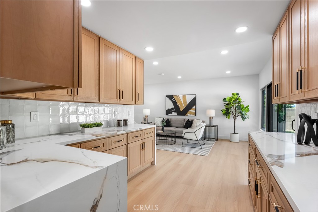 15335 Seine Circle, Irvine CA 92604 - Photo 9