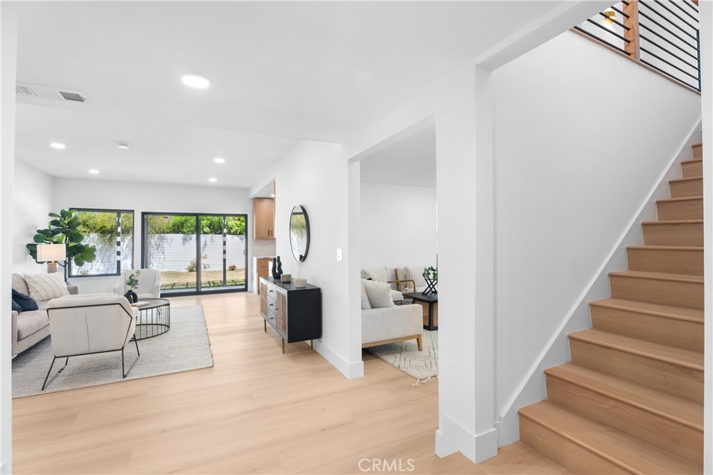 15335 Seine Circle 15335 Seine Circle
