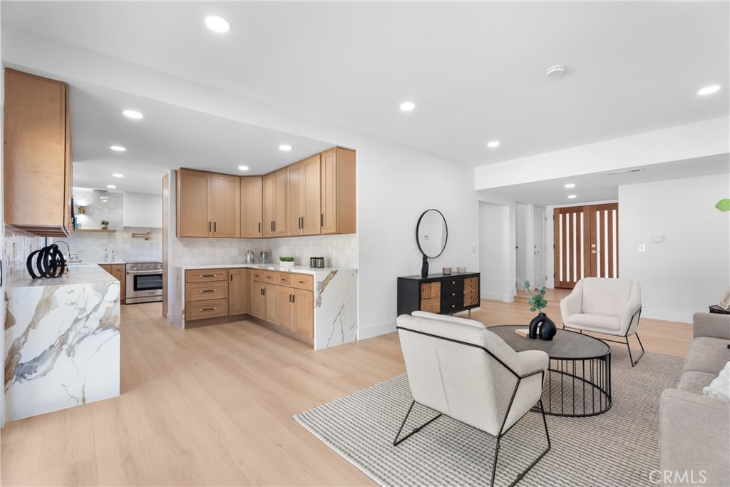 15335 Seine Circle 15335 Seine Circle