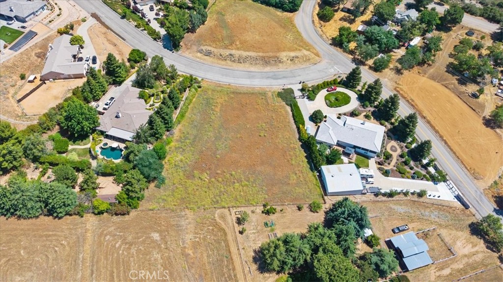 This ready-to-build lot includes a paid water meter and access to utilities. The owner has already completed a survey and soils engineer report, making it easier for you to begin the building process. Surrounded by custom homes and unspoiled beauty, this is your chance to craft a home in a truly special setting. Discover the perfect opportunity to create your ideal home on this beautiful parcel of land located in the serene Banning Bench area. Nestled near the end of a quiet cul-de-sac in a peaceful rural community, this property offers the best of both worlds—tranquility and convenience. Enjoy easy access to shopping and freeways while being surrounded by stunning natural views, open spaces, and majestic mountain ranges. In the winter, admire the snow-capped peaks, and occasionally even experience a dusting of snow right at home.