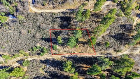 Photo of 0 Elder Drive, Cedar Glen, CA 92321 (MLS # ND25262109)