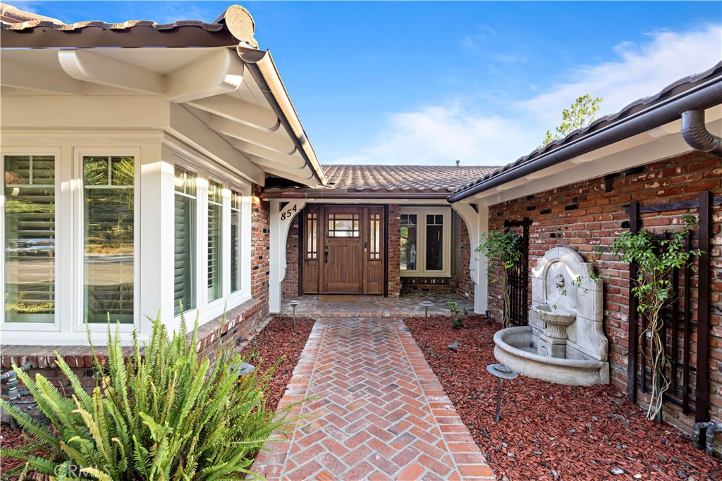 854 Guanajuato Drive