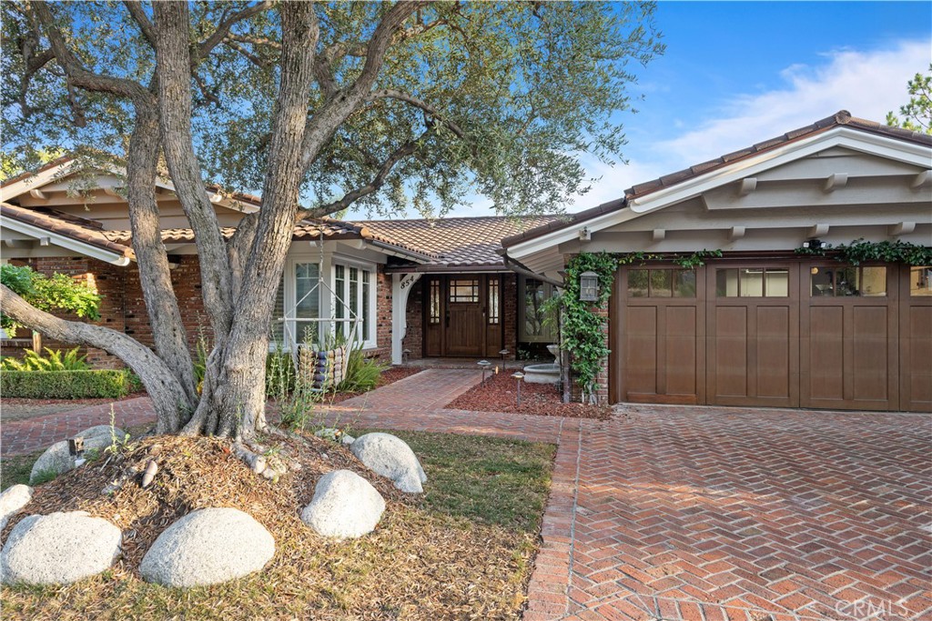 854 Guanajuato Drive