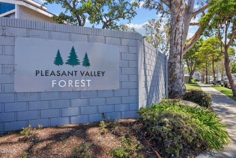 Tiny photo for 5206 Longfellow Way, Oxnard, CA 93033 (MLS # V1-37895)