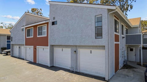 Tiny photo for 5206 Longfellow Way, Oxnard, CA 93033 (MLS # V1-37895)