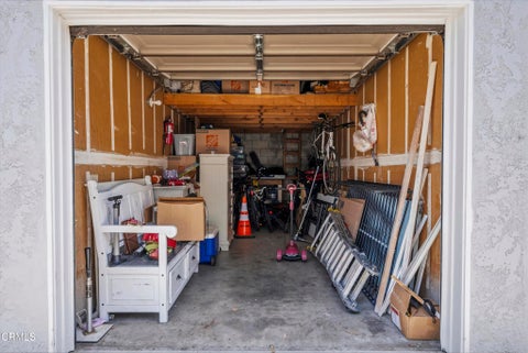 Tiny photo for 5206 Longfellow Way, Oxnard, CA 93033 (MLS # V1-37895)