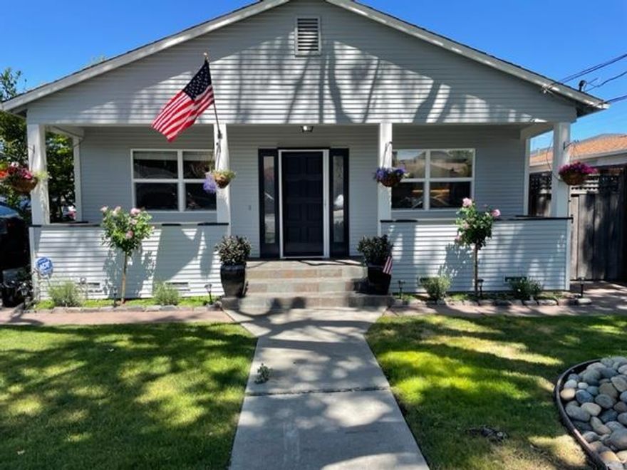 This recently renovated, gorgeous 2 bed, 2 bath home is within walking distance to downtown, train and bus stations. Also ridable to all the bay front bike trails. Two separate homes on the same lot (owner lives in the back home), and front home is for rent. Approximately 1100 square feet, this home has a beautiful front porch, lawn and garden under a large tree (in the front). Newer paint, floors and appliances along with brand new bathrooms, and a full laundry room that leads to a small back porch. A large attic is available for storage. No driveway nor garage available (street parking only). Home has ceiling fans (no A/C) and forced air heating. Requirements: -No pets, no smokers -Minimum one year lease to start -Security Deposit of $4,395 in cashiers check form only -Tenant pays for all utilities (owner pays for gardener) -Owner pays for gardener -No A/C -Require recent credit report plus full background check, and last two pay stubs or recent employment offer letter