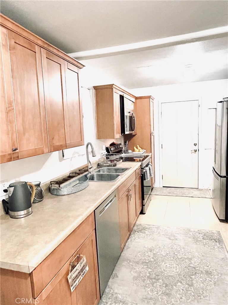 Custom Agua Dulce (CADUL) - Residential