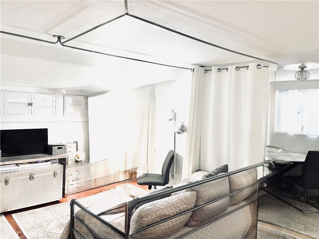 Custom Agua Dulce (CADUL) - Residential