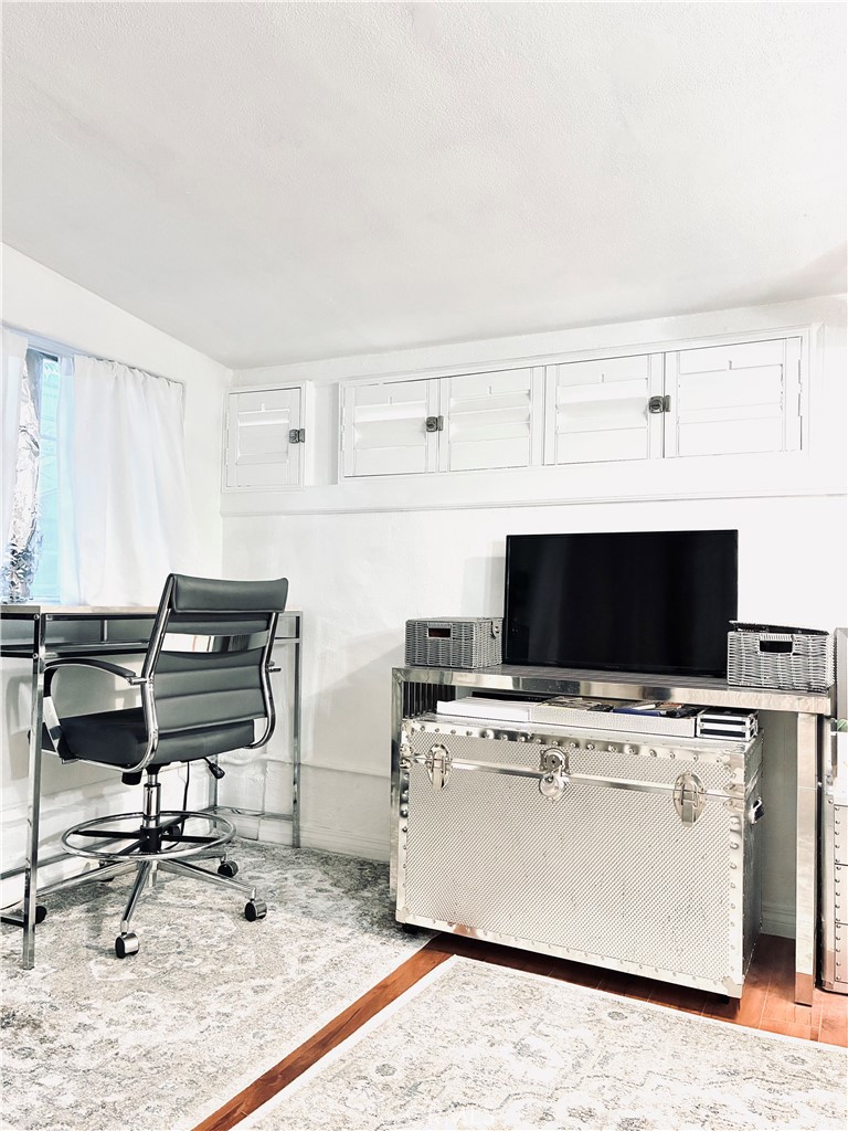 Custom Agua Dulce (CADUL) - Residential