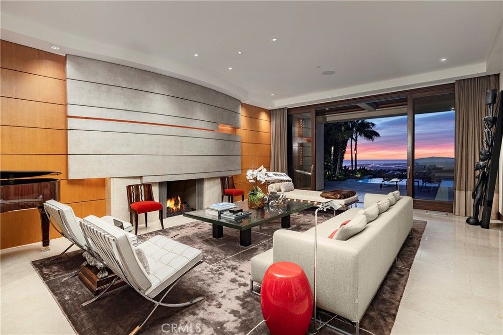 Photo of 9 Sailcrest, Newport Coast, CA 92657 (MLS # NP25013393)