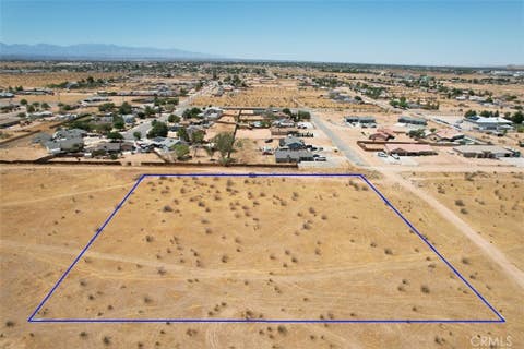 Photo of 29 Little Beaver, Apple Valley, CA 92307 (MLS # CV26178261)